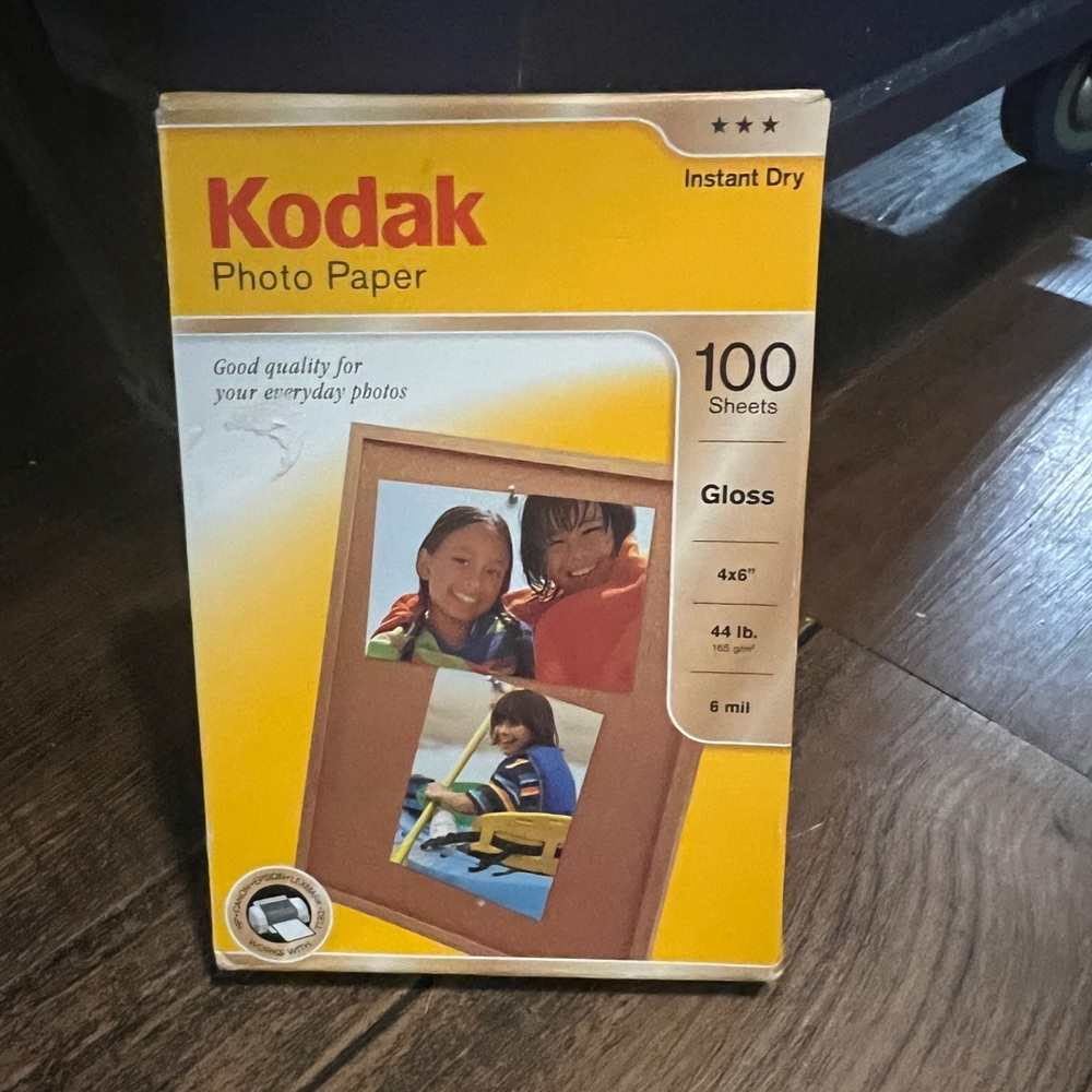 Kodak Glossy Photo Paper - 100 Sheets, Yellow and Red